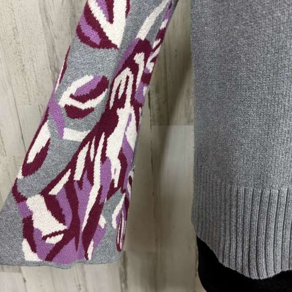 CAbi Eden Pullover Turtleneck Sweater - Picture 6 of 13